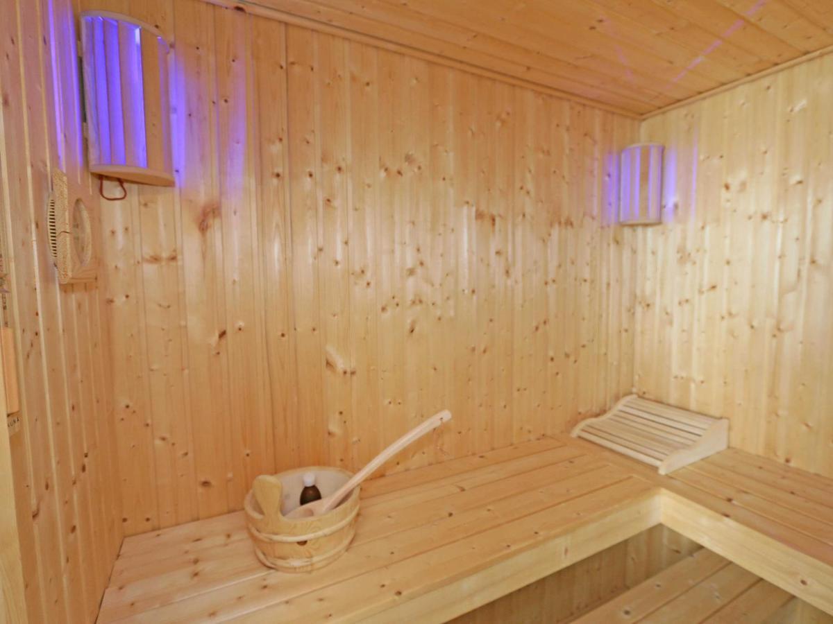 Strandvilla Baabe F 635 WG 12 mit Meerblick, Kamin, Sauna, Whirlpool Eksteriør billede